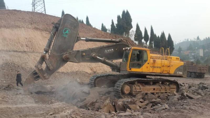沃爾沃700型加強臂鉤機 沃爾沃700型加強臂鉤機